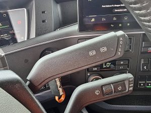Wyposażenie specjalne wnętrza, ujęcie 4 — Volvo FH 460 z 2022 roku