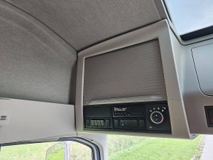 Wyposażenie specjalne wnętrza, ujęcie 2 — Volvo FH 500 z 2022 roku