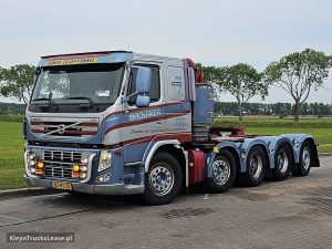 Strona kierowcy z przodu — Volvo FM 13.500 EEV 10X4 HEAVY DUTY z 2011 roku